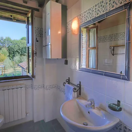 On Farm Amidst The Umbrian Hills Apartamento Todi